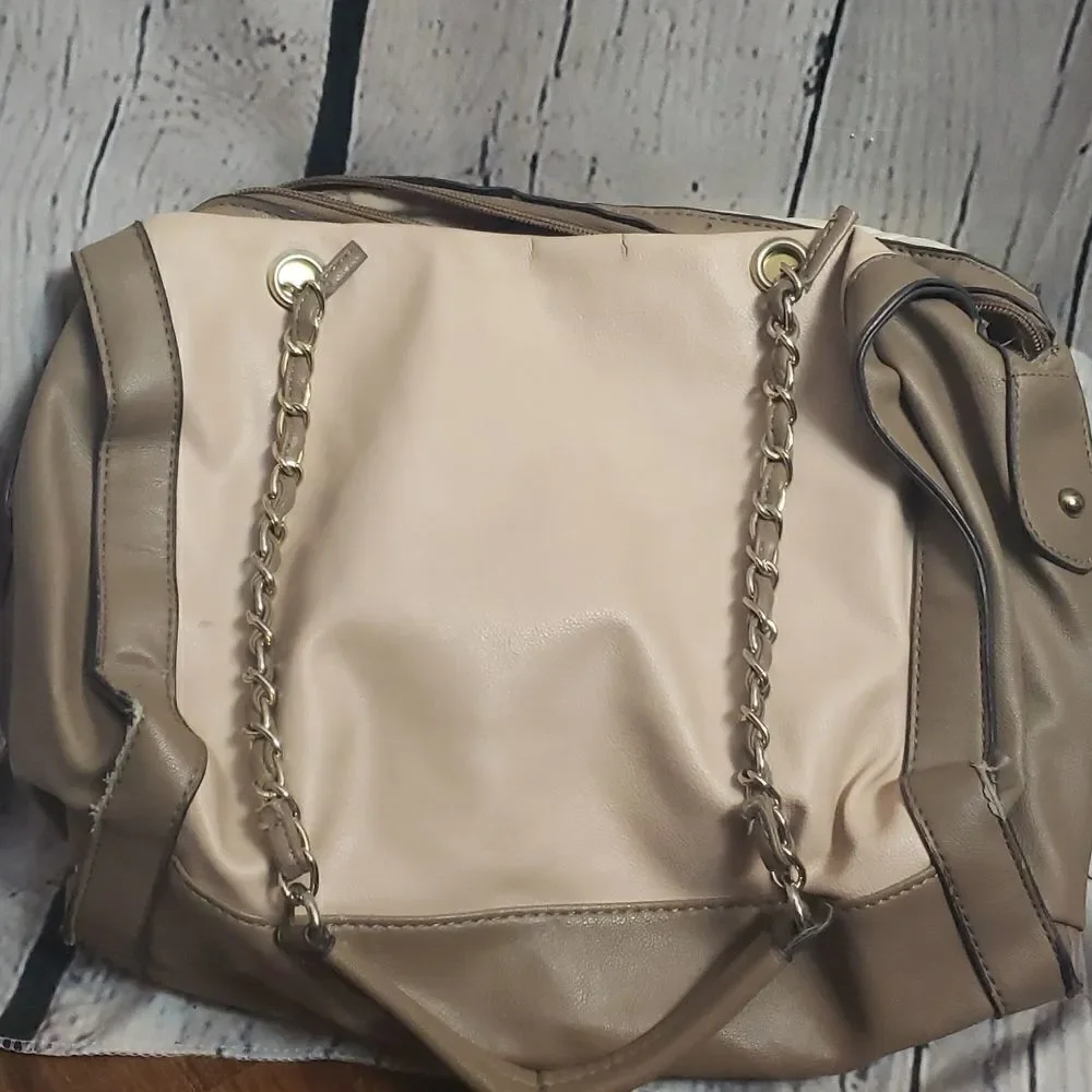 Apt. 9 Bag‎